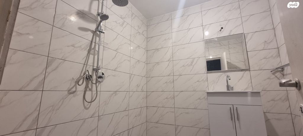 דירת גן, קיסריה