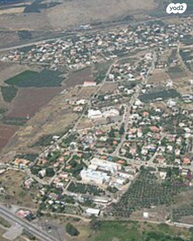 מגרשים, מגדל