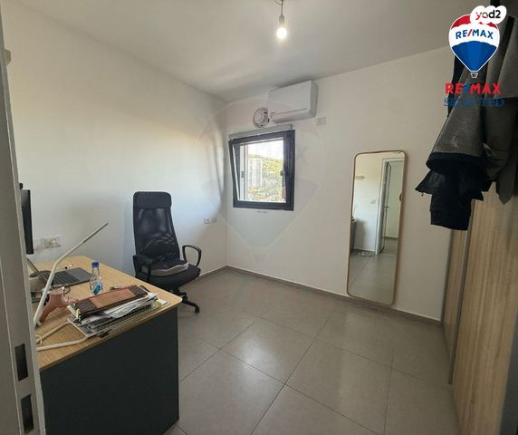 דירה, אחד העם 8, הרצליה, חיפה