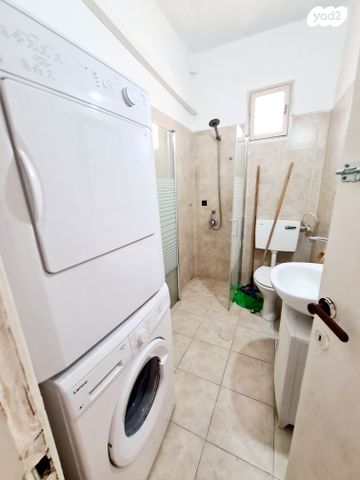 דירה, עוזיאל, נגבה, רמת גן