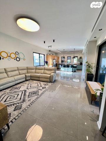 בית פרטי/ קוטג', שדה ניצן