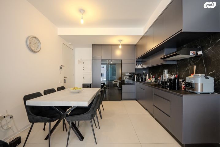 דירה, אחד העם 13, לב תל אביב, לב העיר צפון, תל אביב יפו