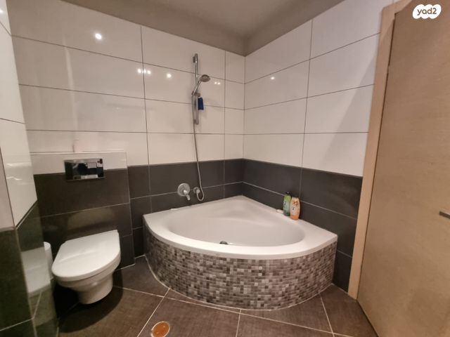 דירה, נווה אמירים, הרצליה