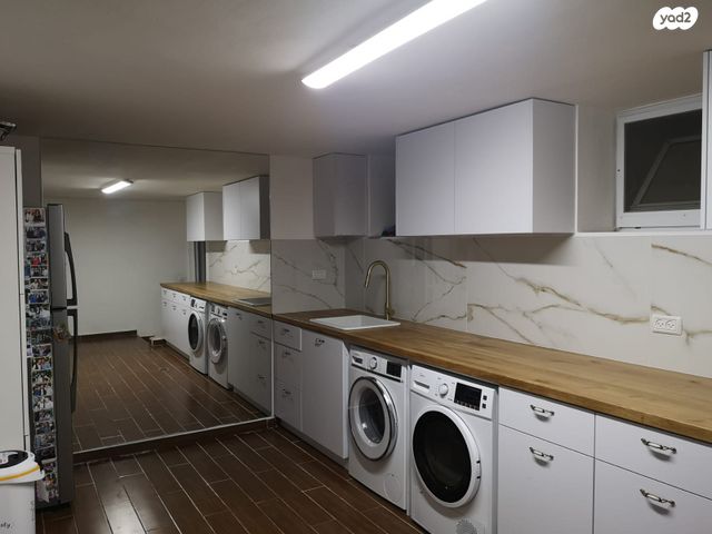 דירת גן, איסר נתנזון, פסגת זאב, ירושלים