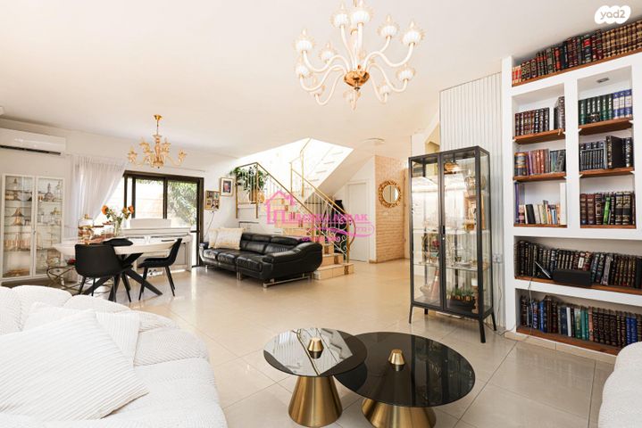 בית פרטי/ קוטג', אבן גבירול, רמת חן ובן ציון, נתניה