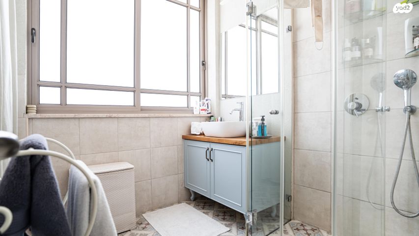 דירה, השניים, בורוכוב, גבעתיים