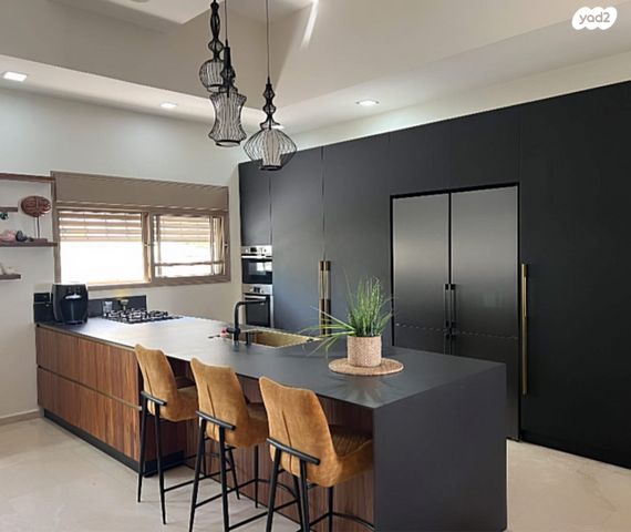 בית פרטי/ קוטג', שאר העיר, עומר