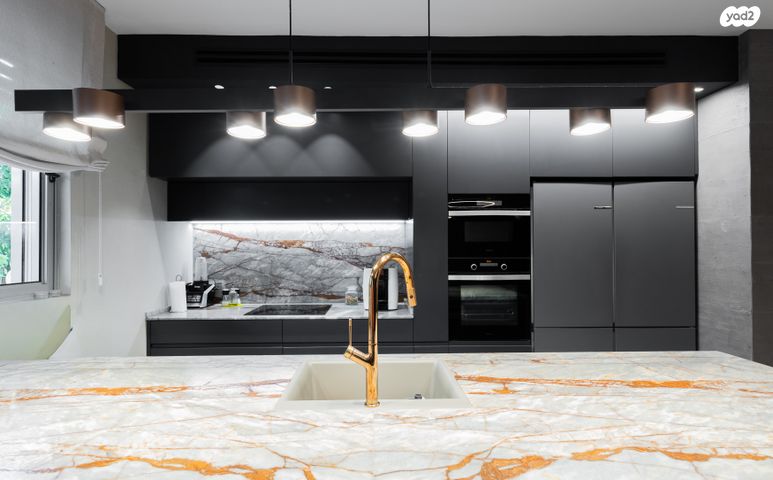 דירת גן, שלמה בן יוסף, הוד השרון