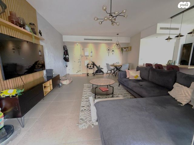 דובה ויצחק שיינפיין 