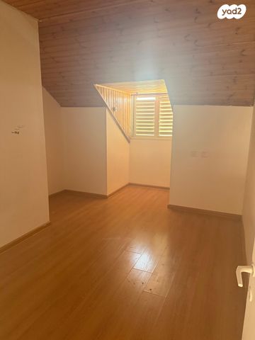 בית פרטי/ קוטג', גמלא, קצרין