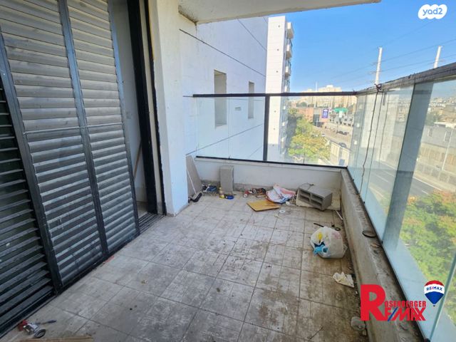 דירה, השומרון 10, רמת הנשיא, בת ים