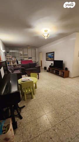 דירה, אבן גבירול, מרכז, הרצליה