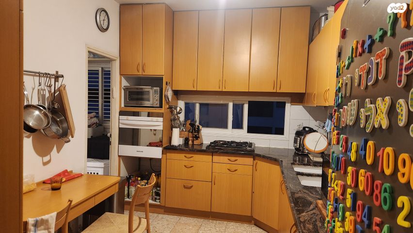 דירה, אבן גבירול, מרכז, הרצליה