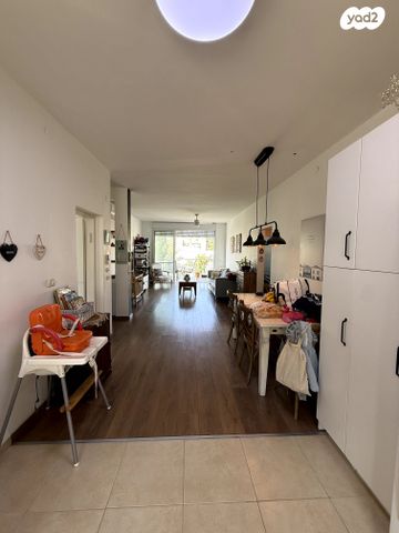 דירה, הראשונים, קרית חיים מזרחית, חיפה