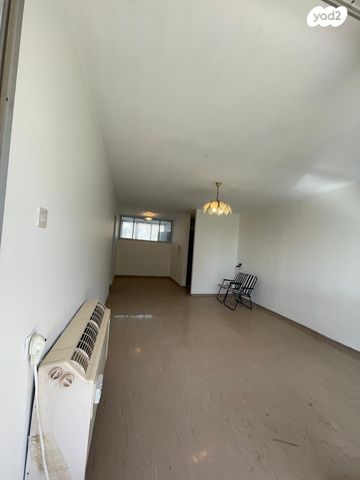 דירה, אלי כהן 16, רמת הנשיא, בת ים