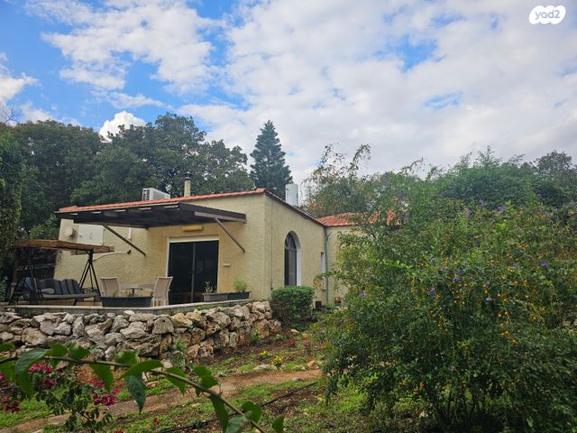 בית פרטי/ קוטג', הנרקיסים, טבעון הוותיקה, קרית טבעון