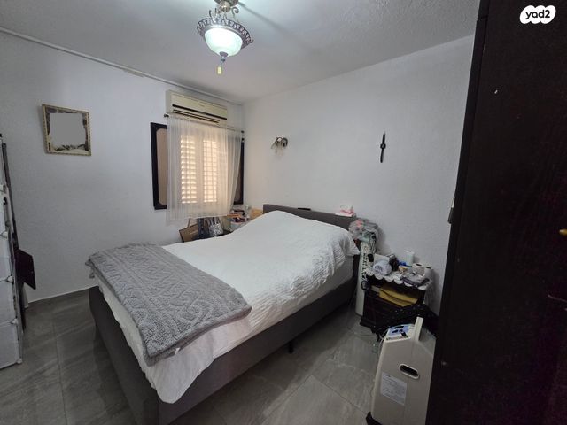 דירה, רמות ויצמן, יבנה