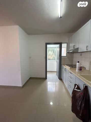 דירה, בר אילן, בית שמש