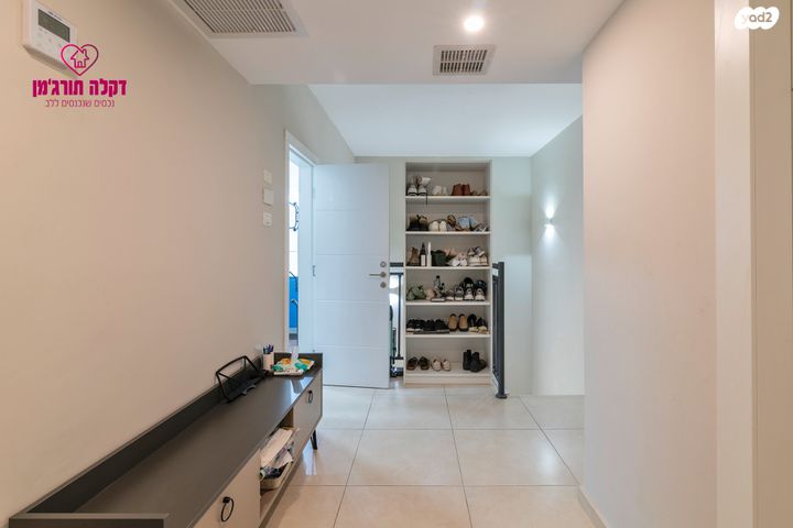 בית פרטי/ קוטג', גבעת העיריות, גדרה