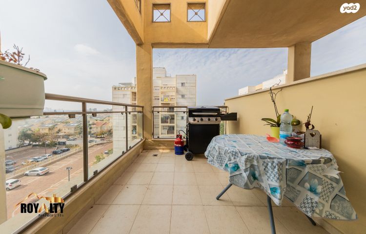 דירה, רחובות ההולנדית, רחובות