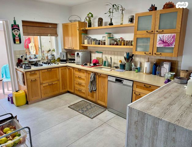 דו משפחתי, לילך, כרמיאל