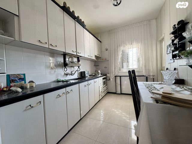 דירה, גוש עציון 12, חולון