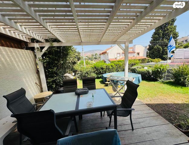 דו משפחתי, לילך, כרמיאל