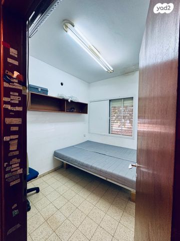 דו משפחתי, חוקוק