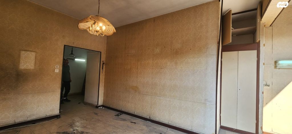 דירה, הגדוד העברי, תל אביב יפו