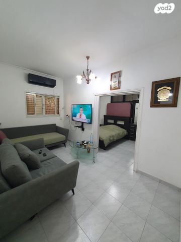 דירה, דרך זאב ז'בוטינסקי 104, גבעת סוקולוב, בני ברק