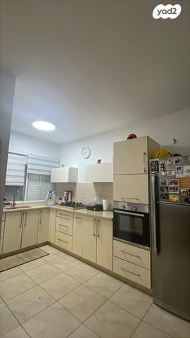 דירה, שדרות כצנלסון, מרכז העיר, קרית אתא