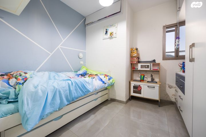 הרב ניסנבוים 11