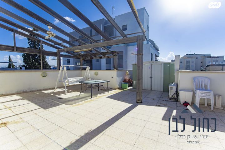 גג/ פנטהאוז, יצחק בן דוד, מחנה יהודה, פתח תקווה