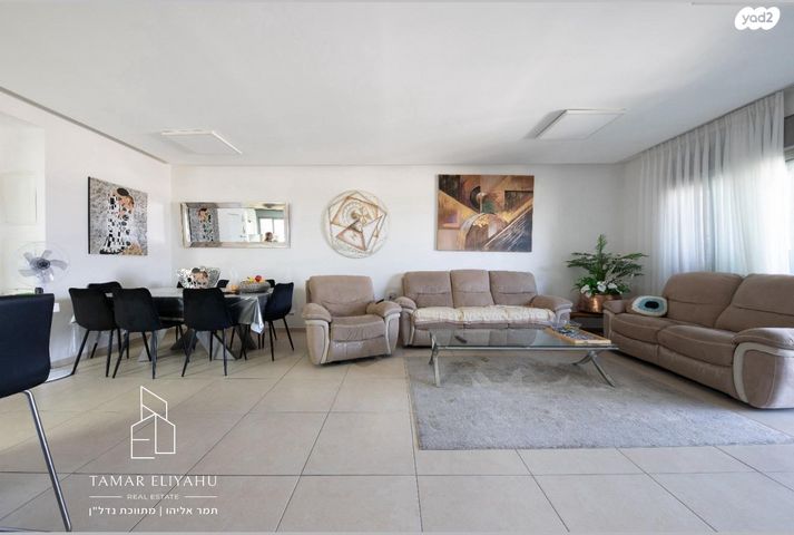 דירה, המפרש, יבנה