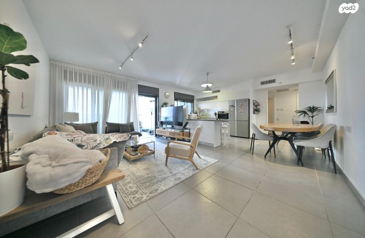 דירה, נווה שרת, תל אביב יפו