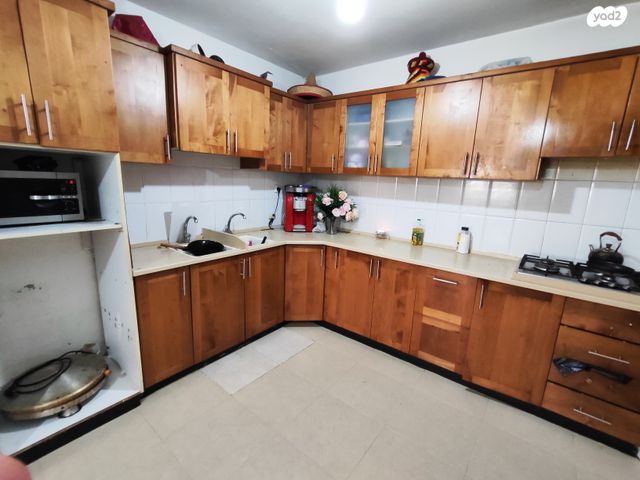 דירת גן, מלכי ישראל, קרית גת