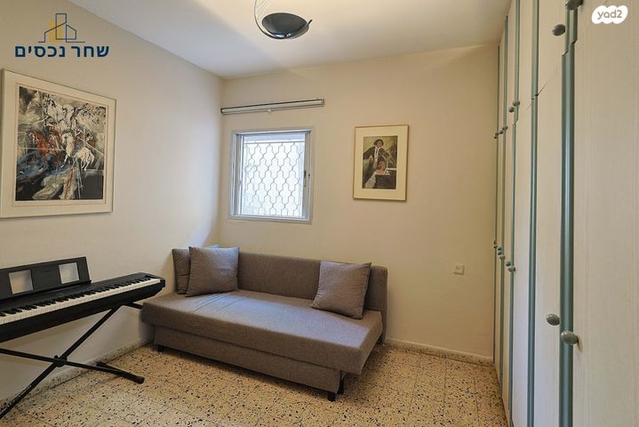 דירה, פועלים א, כפר סבא