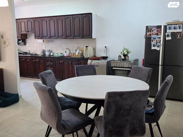 דירה, הרב בר שאול, רחובות