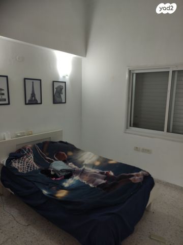 דירת גן, האלון, רמות יצחק, נשר