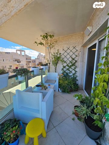 גג/ פנטהאוז, שלמה סקולסקי, נווה זאב, נאות אילן, באר שבע