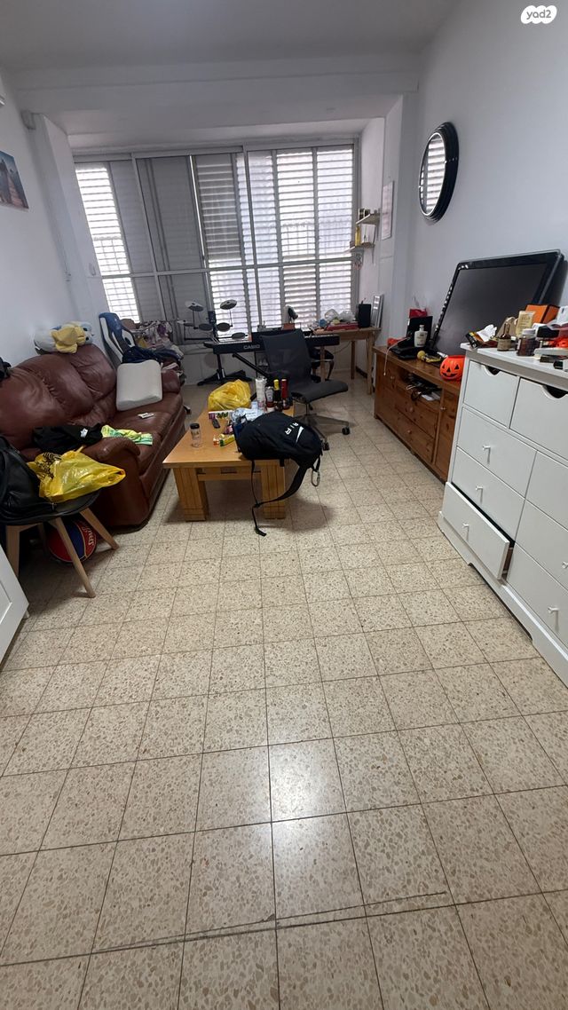 דירה, יחזקאל דנין 21, לב העיר, בת ים