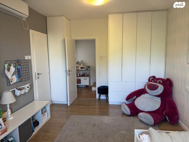 דו משפחתי, גולן, רמת השרון