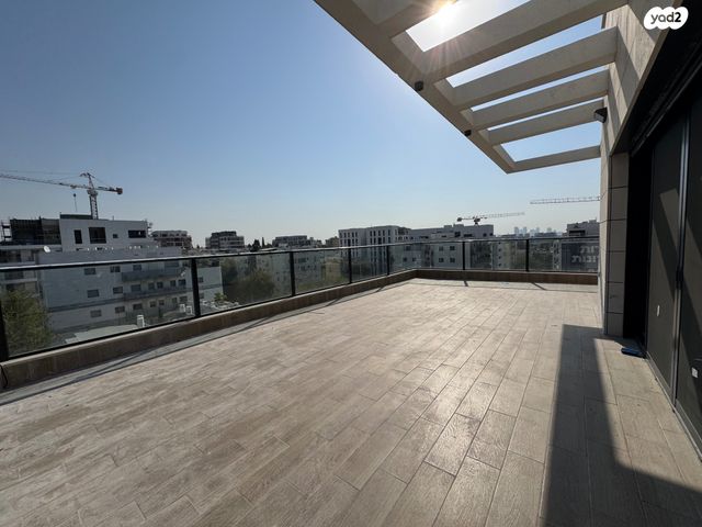 גג/ פנטהאוז, הדר, רמת השרון