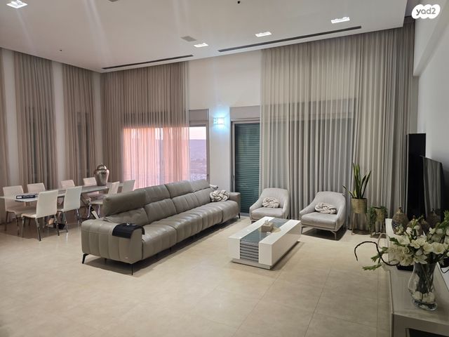 בית פרטי/ קוטג', עיט, פלח שבע, באר שבע