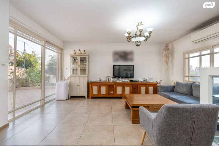 בית פרטי/ קוטג', גבעת ביל"ו, חדרה