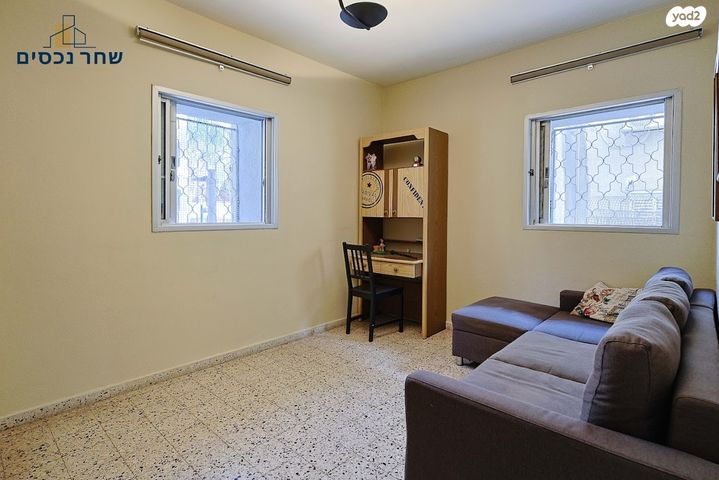 דירה, פועלים א, כפר סבא