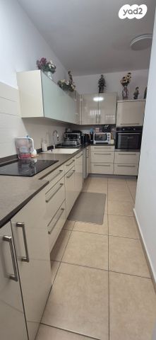 דירה, דוגית, קרית מנחם בגין, רמלה