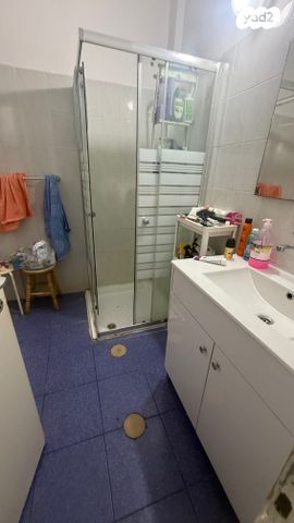 דירה, יחזקאל דנין 21, לב העיר, בת ים