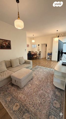 דירת גן, גן העצמאות, מוצקין הותיקה, קרית מוצקין