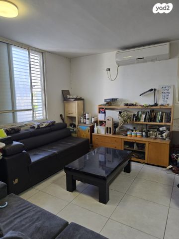 דירה, שדרות רוטשילד, רח' הנשיא צפון, חדרה